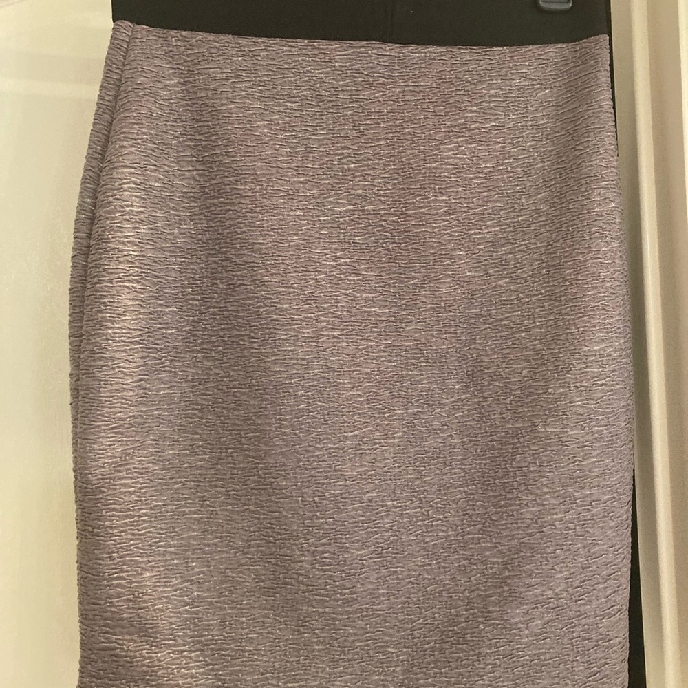 H&M Elegant Black and Gray Pencil Skirt